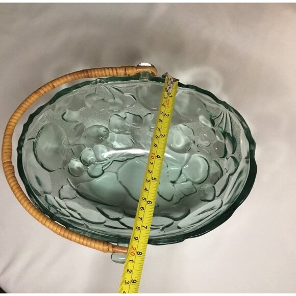 Vintage Indiana Glass Co Green Fruit Embossed Bowl Basket with Rattan Handle - Picture 4 of 6